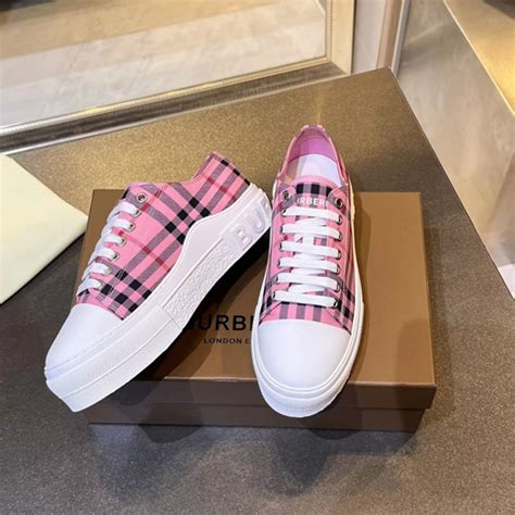 burberry womens sneakers replica|burberry look alike.